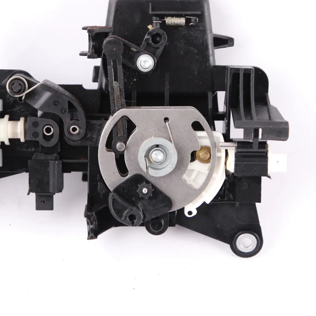 Manija de la puerta trasera Apertura interio tapa baúl para Mercedes S212 con número de pieza A2127500393 Mercedes S212 Manija de la puerta trasera Apertura interio tapa baúl - SKU A2127500393 - Número de pieza A2127500393