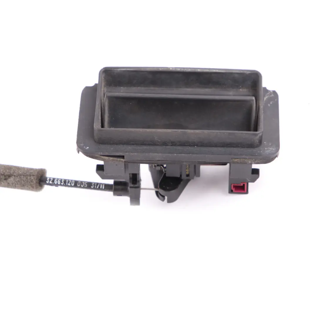 Boot Release Outer Bowden Cable to Mercedes S212 Tailgate with Part number A2127501193 Mercedes S212 Tailgate Boot Release Outer Bowden Cable - SKU A2127501193 - Part number A2127501193