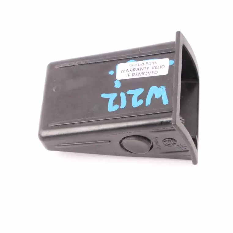 Cenicero Bandeja trasera Consola central para Mercedes W212 con número de pieza A2128100130 Mercedes W212 Cenicero Bandeja trasera Consola central - SKU A2128100130 - Número de pieza A2128100130