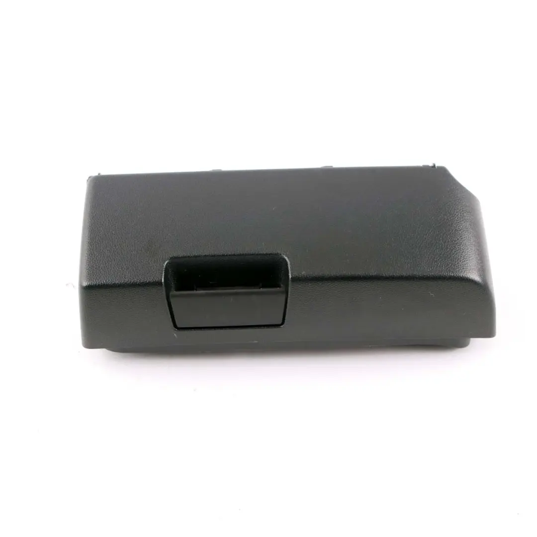 Mercedes W212 Compartimiento almacenamiento asiento delantero derecho - SKU A2128100404 - Número de pieza A2128100404