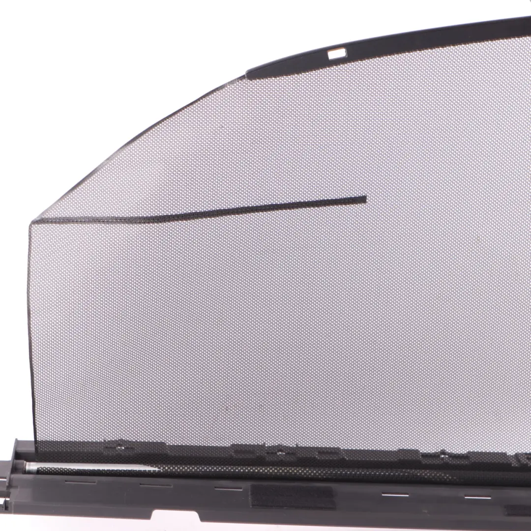 Persiana Parasol Puerta Trasera Derecha para Mercedes W212 con número de pieza A2128100420 Mercedes W212 Persiana Parasol Puerta Trasera Derecha - SKU A2128100420 - Número de pieza A2128100420