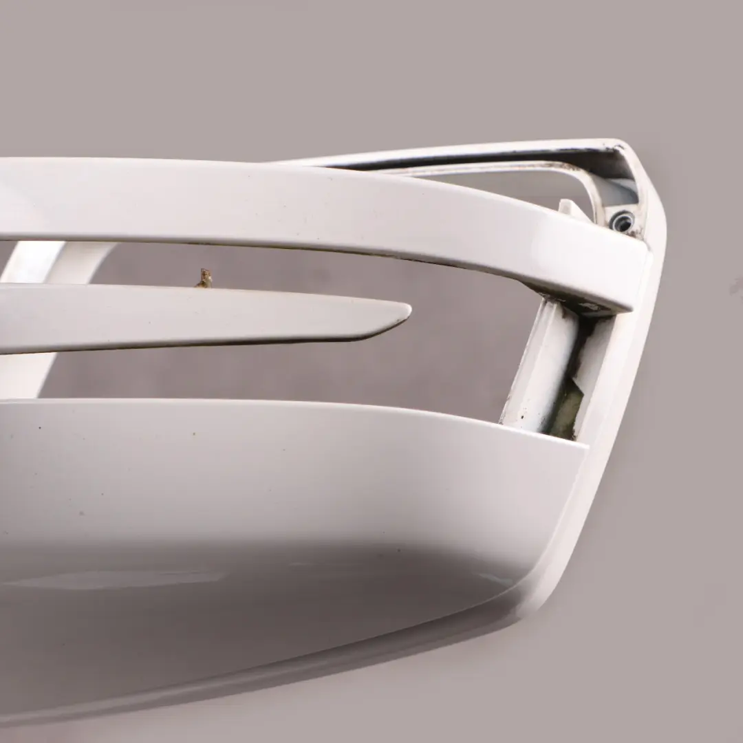 Wing Mirror Cover Cap Right O/S Polar White - 149 to Mercedes W204 W212 with Part number A2128106000 Mercedes W204 W212 Wing Mirror Cover Cap Right O/S Polar White - 149 - SKU A2128106000-POL - Part number A2128106000