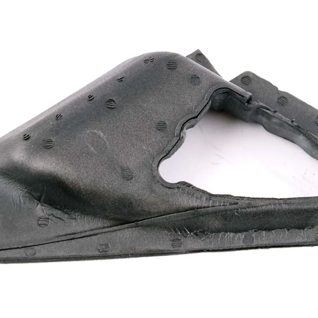 Mercedes W212 Joint d'isolation Retroviseur d'aile Gauche Triangle - SKU A2128110198 - Numéro de pièce A2128110198