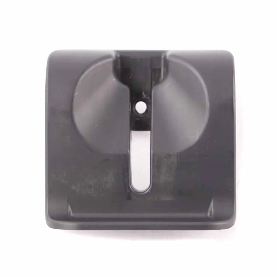 Abdeckung Cargo Trim Rollo Rechts Griff Deckel Schwarz für Mercedes W212 mit Teilenummer A2128140208 Mercedes W212 Abdeckung Cargo Trim Rollo Rechts Griff Deckel Schwarz - SKU A2128140208 - Teilenummer A2128140208