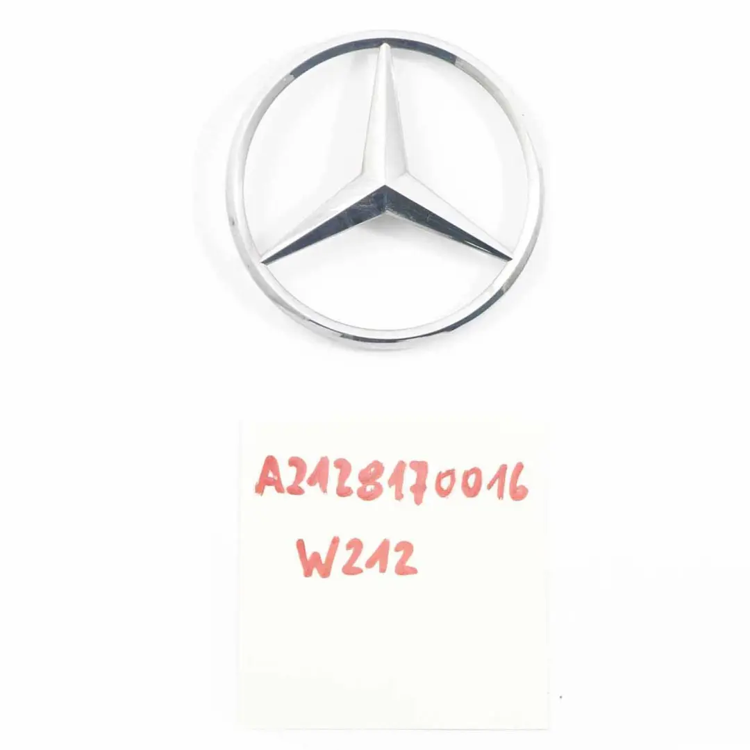 Emblema Maletero Mercedes W212 Tapa Trasera Puerta Estrella Logo para con número de pieza A2128170016 Emblema Maletero Mercedes W212 Tapa Trasera Puerta Estrella Logo - SKU A2128170016 - Número de pieza A2128170016