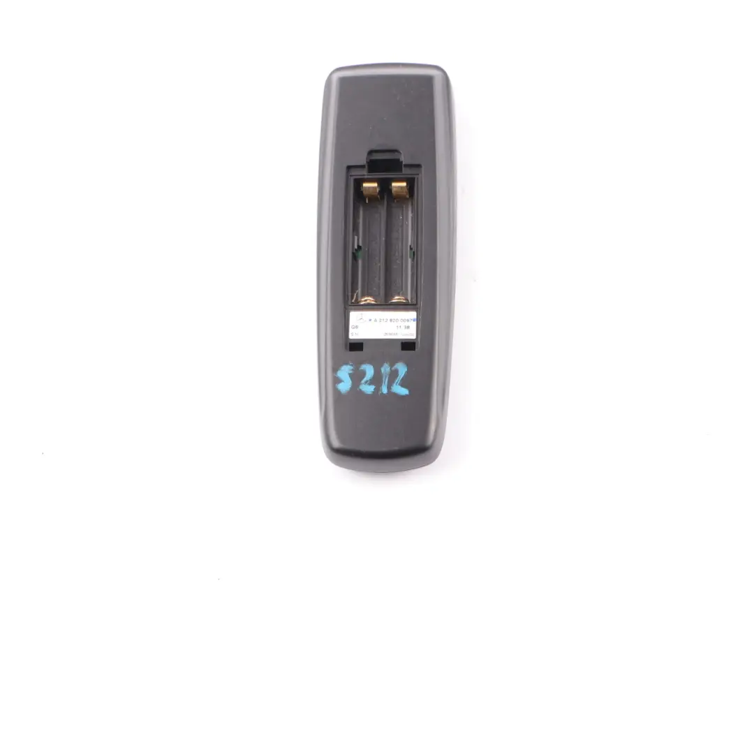 Mercedes ML W164 Fernbedienung DVD Media Unterhaltung Display A1648204189 - SKU A2128200097 - Teilenummer A2128200097