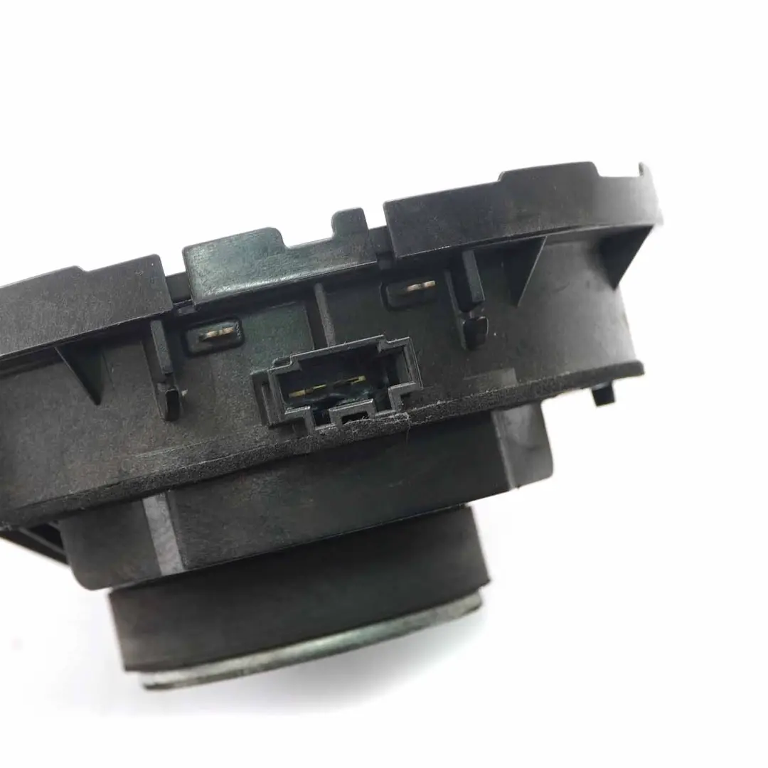 Door Speaker Mercedes W212 W218 Loudspeaker Rear Left Right N/O/S to with Part number A2128200102 Door Speaker Mercedes W212 W218 Loudspeaker Rear Left Right N/O/S - SKU A2128200102 - Part number A2128200102