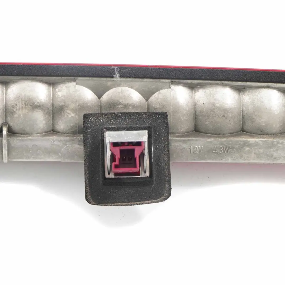Lampada Freno Terza luce Posteriore Supplementare per Mercedes W212 con numero di parte A2128200156 Mercedes W212 Lampada Freno Terza luce Posteriore Supplementare - SKU A2128200156-1 - Numero di parte A2128200156