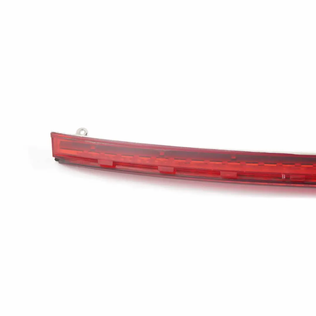 Trzecie Światło Stopu do Mercedes W212 o numerze A2128200156 Mercedes W212 Trzecie Światło Stopu - SKU A2128200156-1 - Numer Części A2128200156