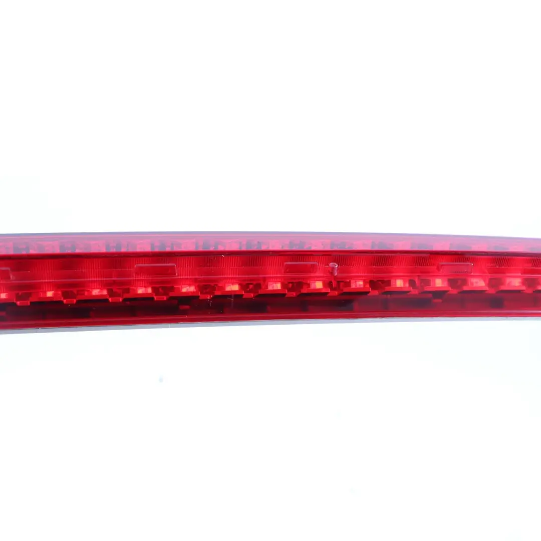  Lampe de frein Mercedes W212 troisième feu arrière Stop additionnel - SKU A2128200156 - Numéro de pièce A2128200156