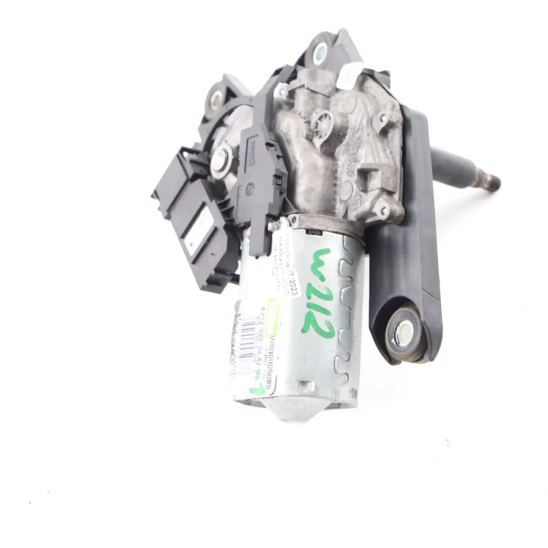 Wischer Motor Heck Scheiben Antrieb Kofferraum für Mercedes W212 Kombi mit Teilenummer A2128200342 Mercedes W212 Kombi Wischer Motor Heck Scheiben Antrieb Kofferraum - SKU A2128200342-1 - Teilenummer A2128200342