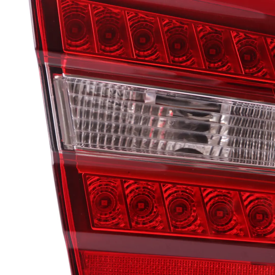 Lampa Posteriore Mercedes S212 Estate Sinistra Portellone Bagagliaio per con numero di parte A2128200964 Lampa Posteriore Mercedes S212 Estate Sinistra Portellone Bagagliaio - SKU A2128200964 - Numero di parte A2128200964