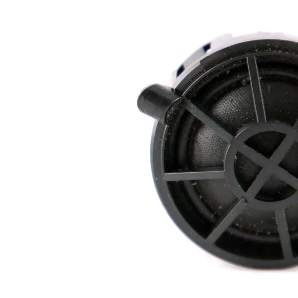 Mercedes W204 W212 W221 Tweeter Logic7 Puerta Delantera Izquierda - SKU A2128201002 - Número de pieza A2128201002