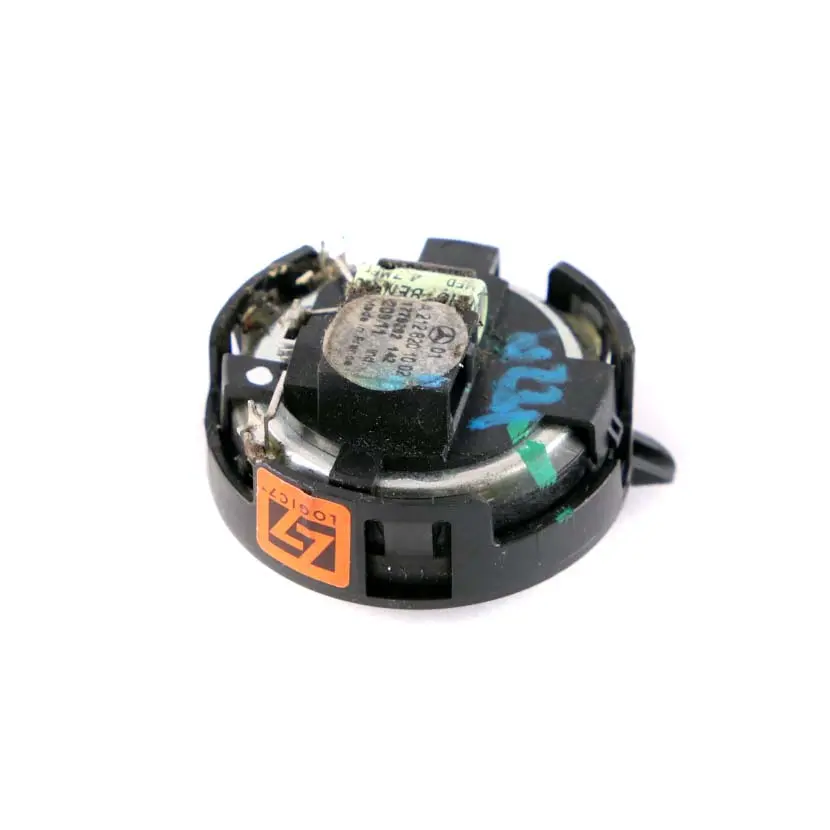 Mercedes W204 W212 W221 Tweeter Logic7 Puerta Delantera Izquierda - SKU A2128201002 - Número de pieza A2128201002