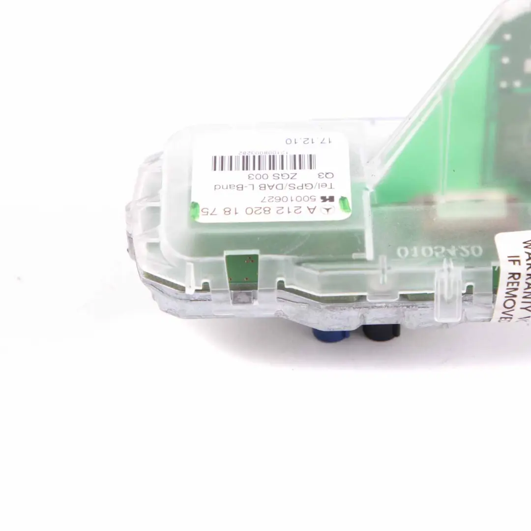 Roof Antenna Mercedes W212 CLS W218 GPS DAB Aerial Roof Shark Fin to with Part number A2128201875 Roof Antenna Mercedes W212 CLS W218 GPS DAB Aerial Roof Shark Fin - SKU A2128201875 - Part number A2128201875