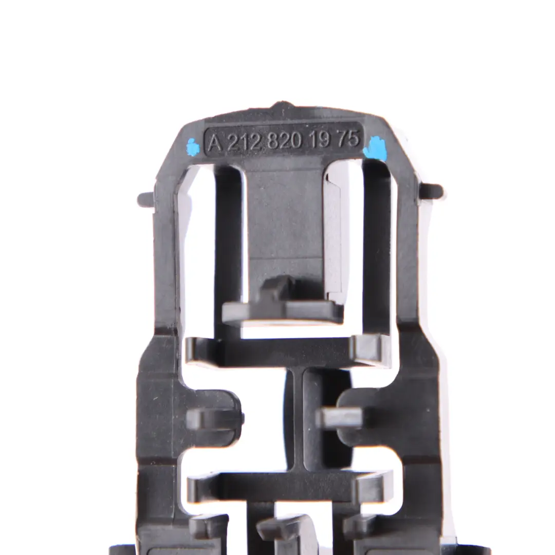 Mercedes W212 Soporte Soporte Trasero Techo Antena Tiburón - SKU A2128201975 - Número de pieza A2128201975