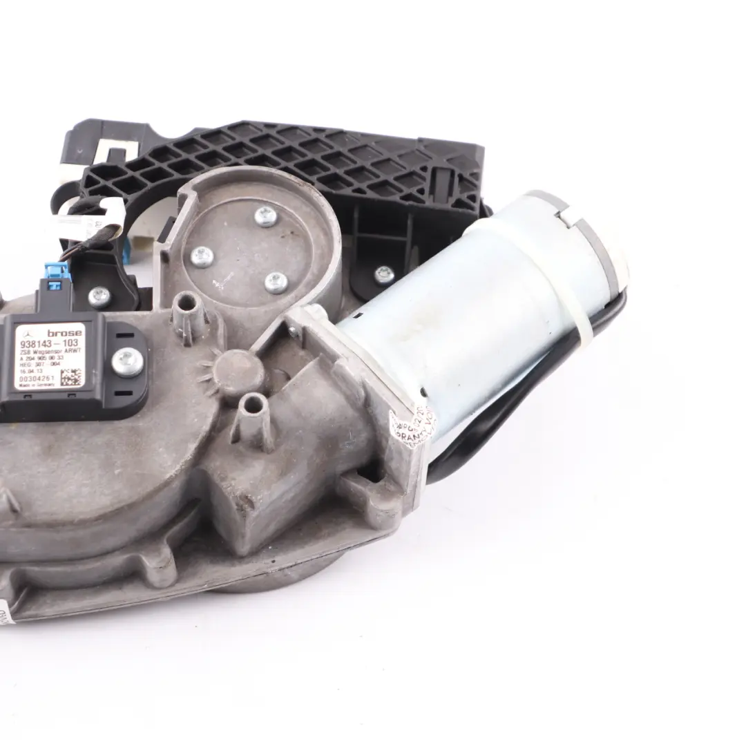 Mercedes S212 Trunk Tailgate Lifter Motor Soft Close Control Unit - SKU A2128203642-1 - Part number A2128203642