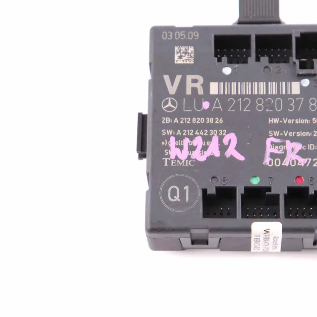 Modulo Porta Mercedes W204 W212 Unita Controllo Anteriore Destra VST per con numero di parte A2128203785 Modulo Porta Mercedes W204 W212 Unita Controllo Anteriore Destra VST - SKU A2128203785 - Numero di parte A2128203785