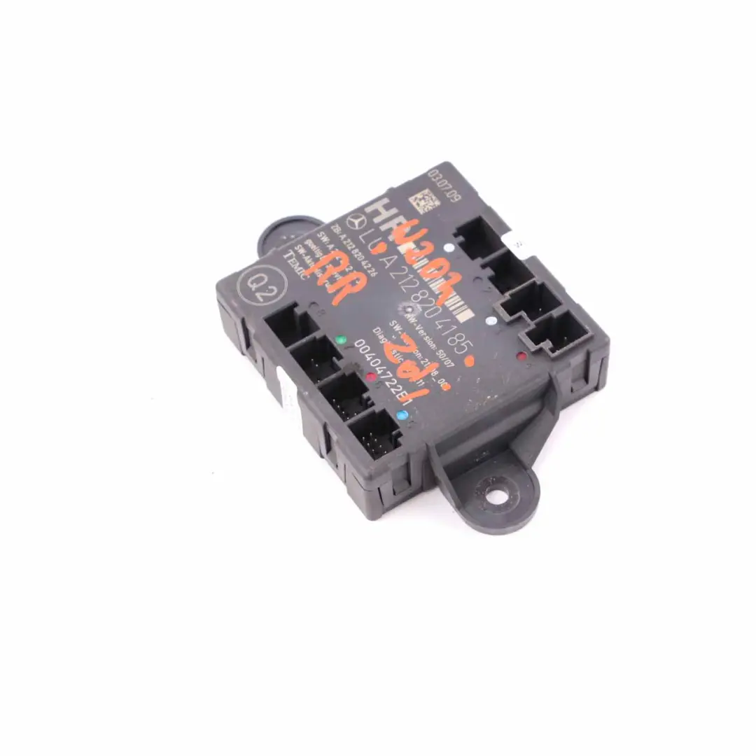 Tür Steuergerät Modul Hinten Rechts für Mercedes W204 W212 mit Teilenummer A2128204185 Mercedes W204 W212 Tür Steuergerät Modul Hinten Rechts - SKU A2128204185 - Teilenummer A2128204185