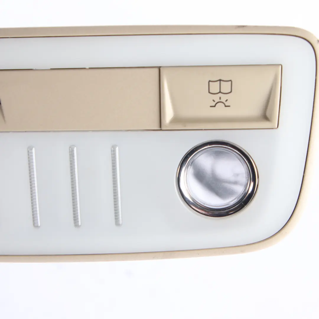 Luce Interna Posteriore Interruttore Tetto Beige per Mercedes W212 con numero di parte A2128205001 Mercedes W212 Luce Interna Posteriore Interruttore Tetto Beige - SKU A2128205001-2 - Numero di parte A2128205001