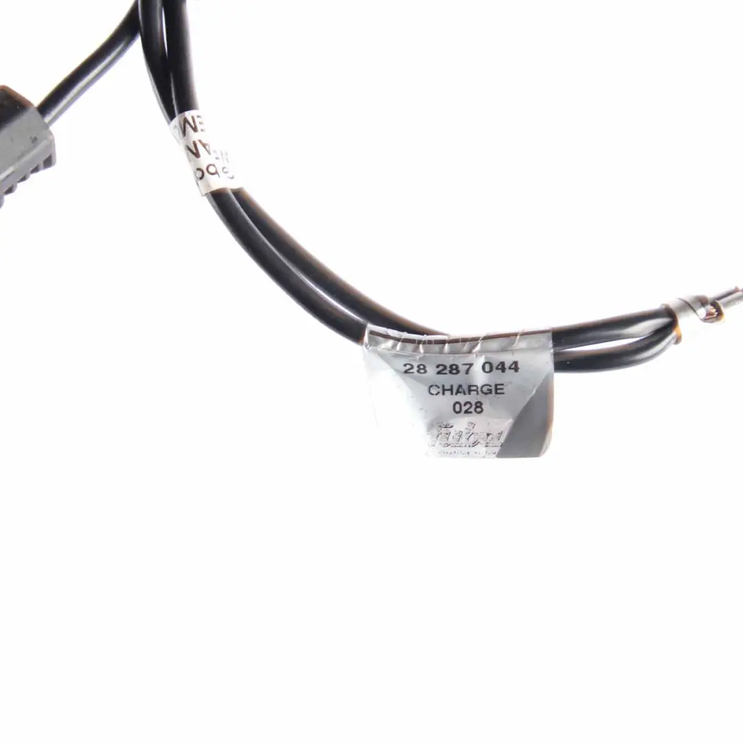  Circuit Antenne Mercedes W212 Trap Aerial Amplifier Noise Filter - SKU A2128208289 - Numéro de pièce A2128208289