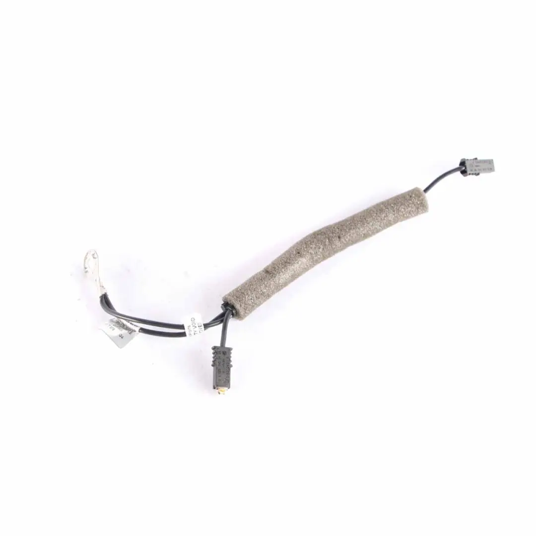  Circuit Antenne Mercedes W212 Trap Aerial Amplifier Noise Filter - SKU A2128208289 - Numéro de pièce A2128208289
