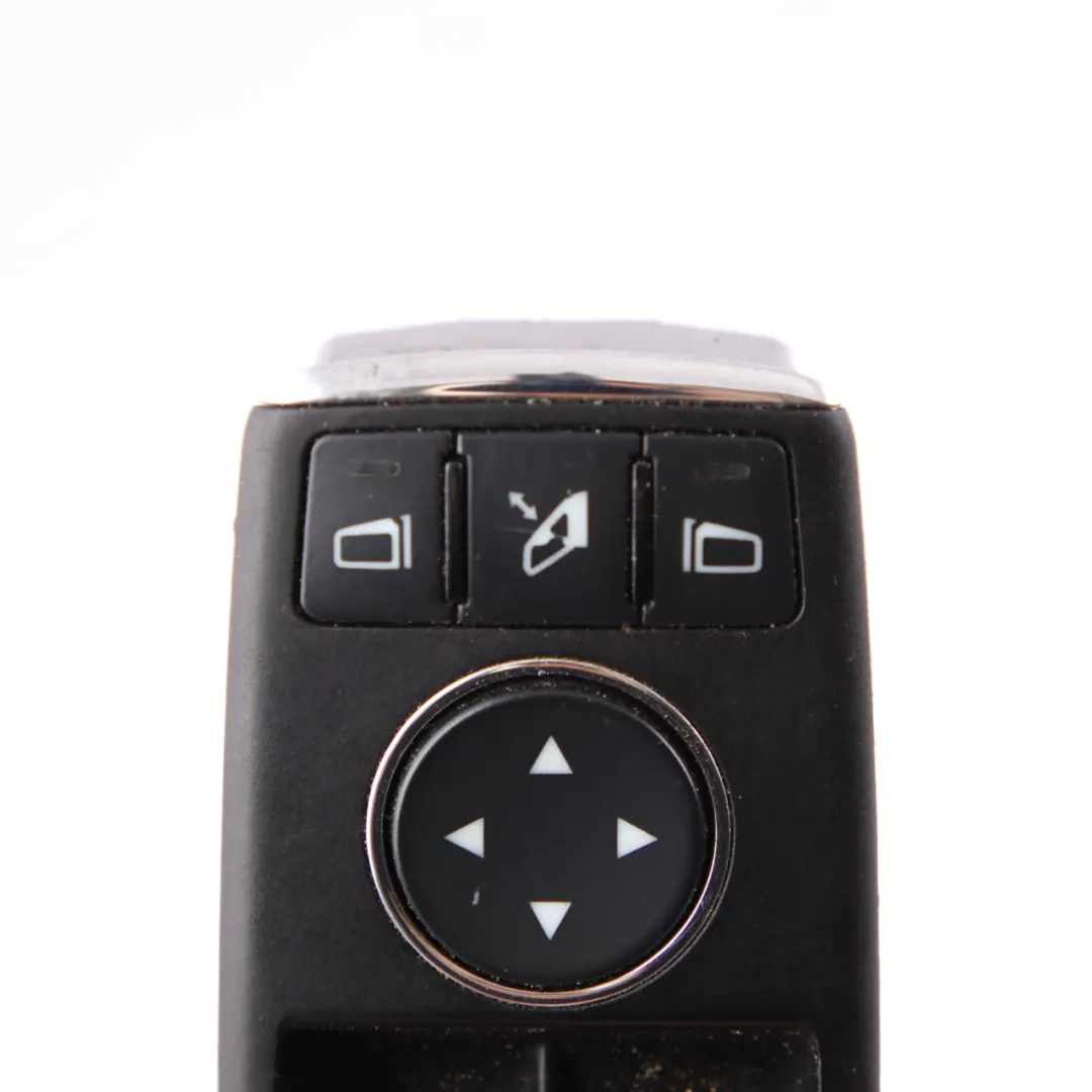 Interruptor Elevalunas Mercedes W204 W207 W212 Lado Conductor Dip Automático para con número de pieza A2128208310 Interruptor Elevalunas Mercedes W204 W207 W212 Lado Conductor Dip Automático - SKU A2128208310 - Número de pieza A2128208310