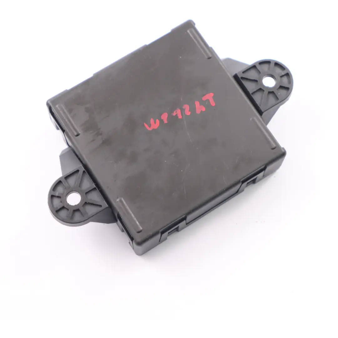 Modulo Porta Posteriore Sinistra Centralina ECU per Mercedes W212 con numero di parte A2128208726 Mercedes W212 Modulo Porta Posteriore Sinistra Centralina ECU - SKU A2128208726 - Numero di parte A2128208726