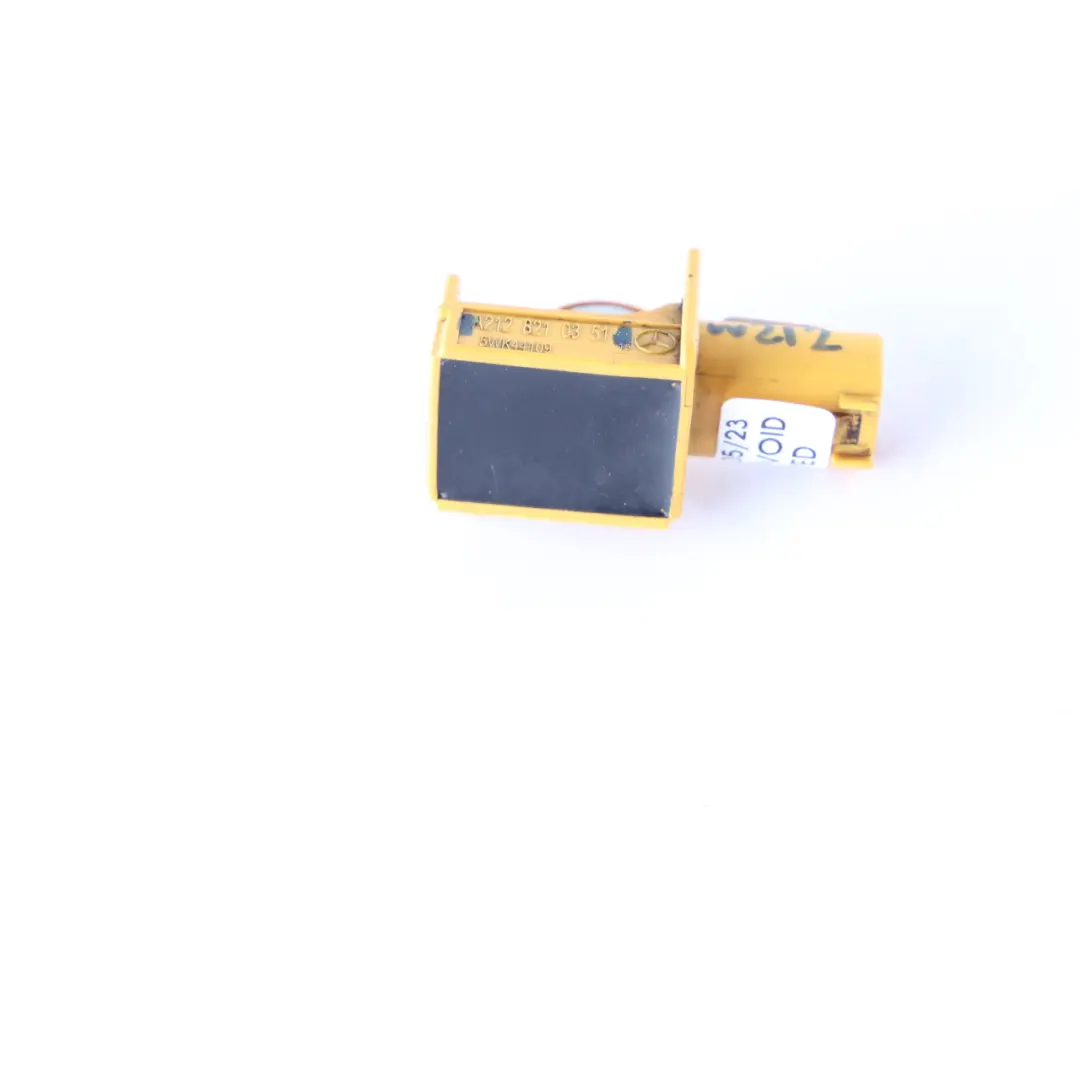 W207 Sensore Impatto Modulo Aria Unità per Mercedes W204 W212 con numero di parte A2128210351 Mercedes W204 W212 W207 Sensore Impatto Modulo Aria Unità - SKU A2128210351 - Numero di parte A2128210351