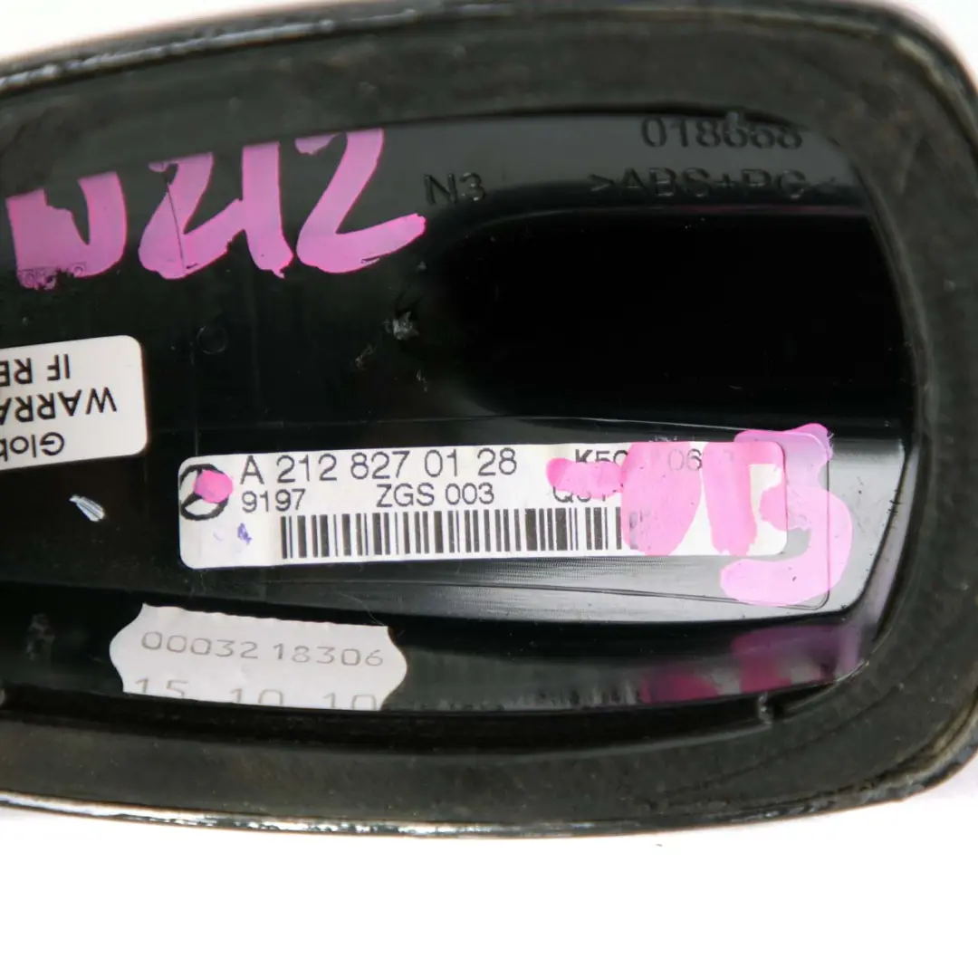 Roof Antenna Shark Obsidian Black 197 E-Class to Mercedes W212 with Part number A2128270128 Mercedes W212 Roof Antenna Shark Obsidian Black 197 E-Class - SKU A2128270128-OB - Part number A2128270128