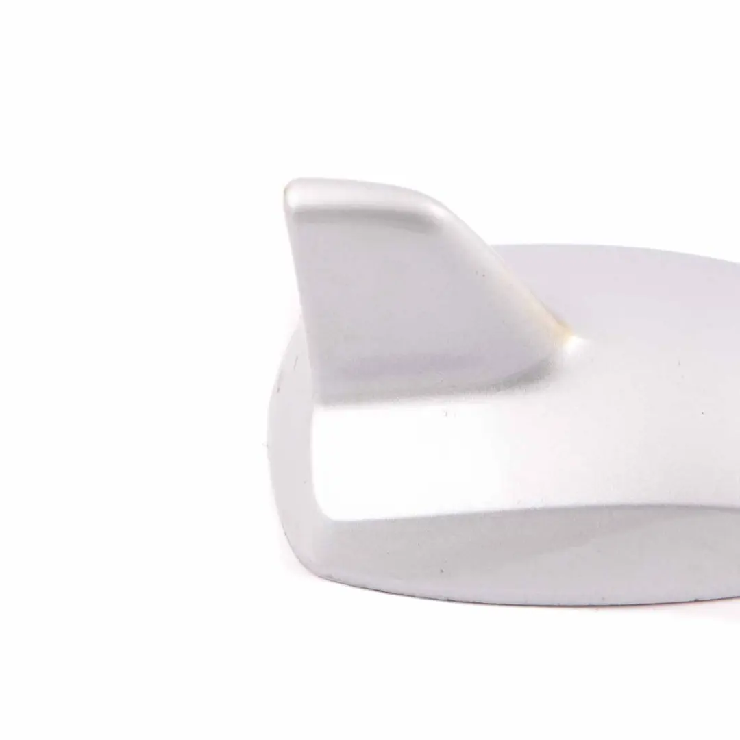 Roof Antenna Shark Iridium Silver Metallic 775 E-Class to Mercedes W212 with Part number A2128270228 Mercedes W212 Roof Antenna Shark Iridium Silver Metallic 775 E-Class - SKU A2128270228-IRS - Part number A2128270228