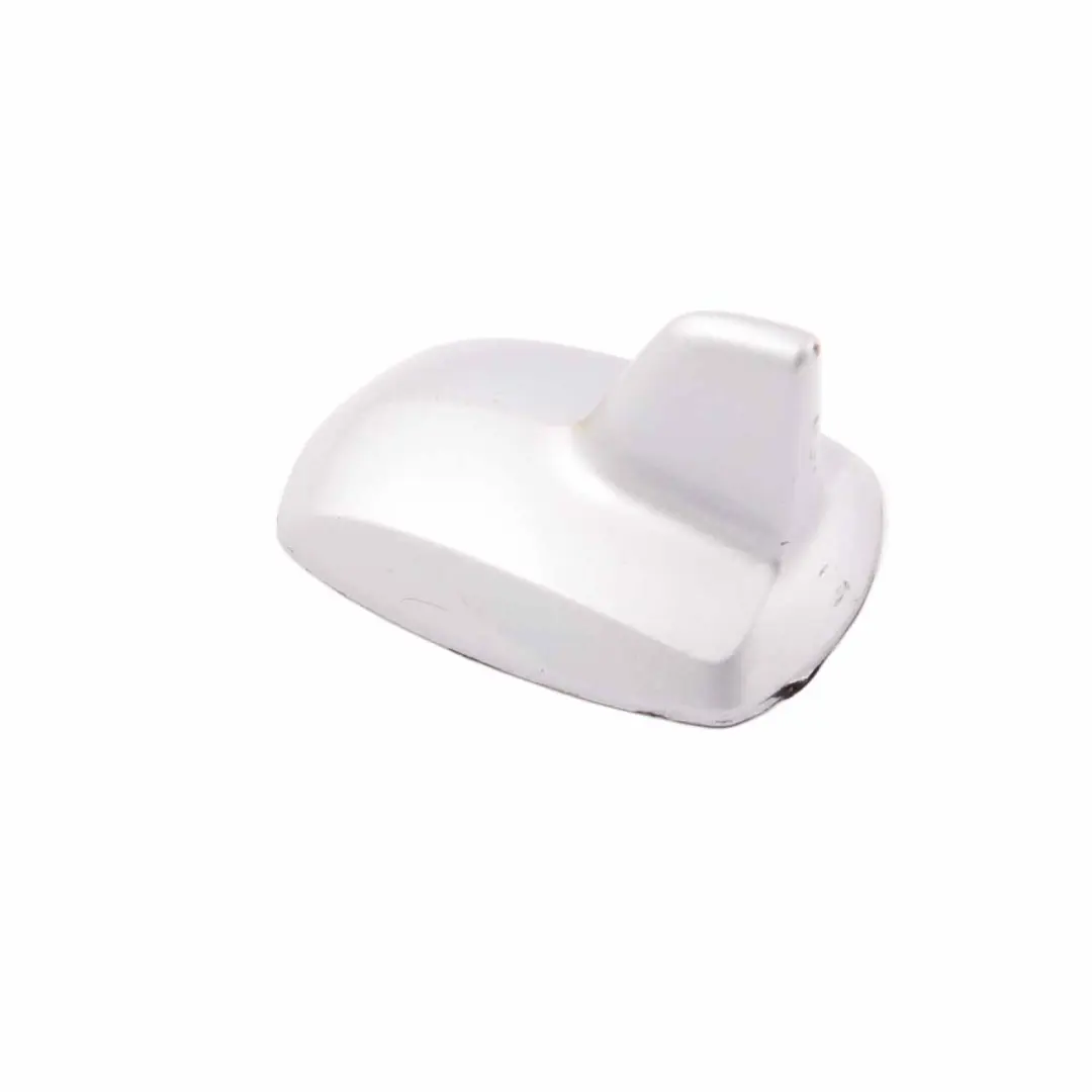 Roof Antenna Shark Iridium Silver Metallic 775 E-Class to Mercedes W212 with Part number A2128270228 Mercedes W212 Roof Antenna Shark Iridium Silver Metallic 775 E-Class - SKU A2128270228-IRS - Part number A2128270228