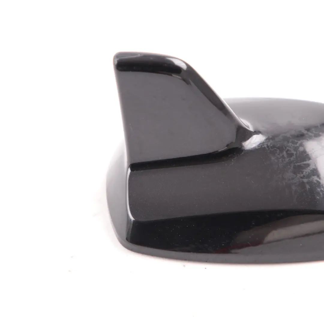 Tapa de Antena Techo Shark Negro Obsidiana 197 para Mercedes W212 Estate con número de pieza A2128270228 Mercedes W212 Estate Tapa de Antena Techo Shark Negro Obsidiana 197 - SKU A2128270228-OB - Número de pieza A2128270228