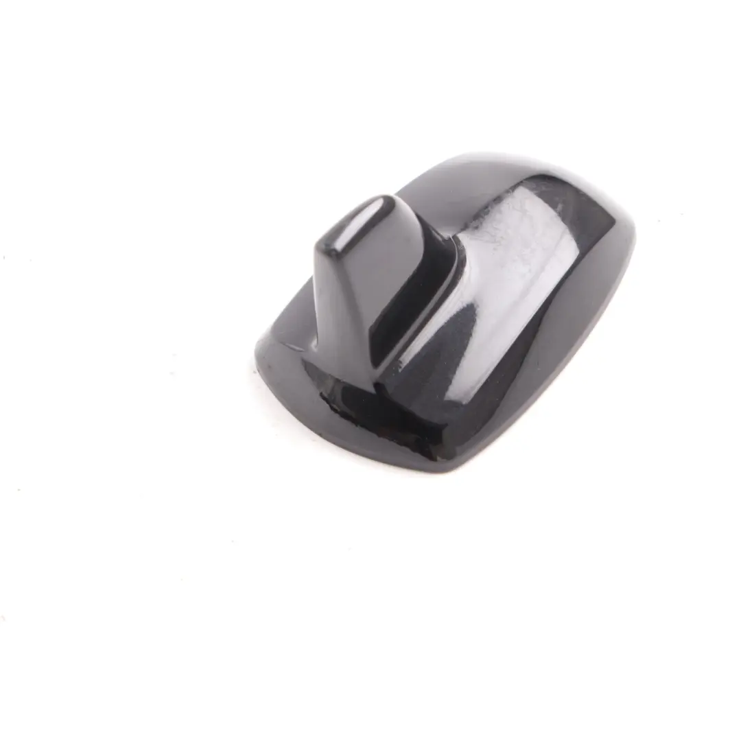 Dachantennenabdeckung Hai Obsidian Schwarz 197 für Mercedes W212 Kombi mit Teilenummer A2128270228 Mercedes W212 Kombi Dachantennenabdeckung Hai Obsidian Schwarz 197 - SKU A2128270228-OB - Teilenummer A2128270228