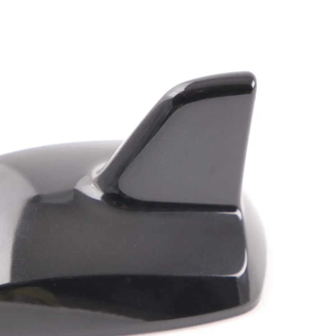 Roof Antenna Shark Trim Panel Obsidian Black to Mercedes W212 with Part number A2128270328 Mercedes W212 Roof Antenna Shark Trim Panel Obsidian Black - SKU A2128270328-OB - Part number A2128270328