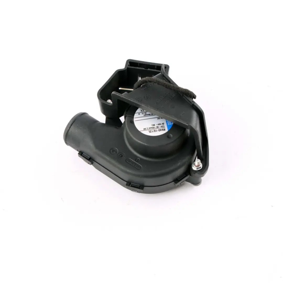 Ventilador Soplador Comand Navi CD Unidad Control Módulo Enfriador para Mercedes W212 con número de pieza A2128300008 Mercedes W212 Ventilador Soplador Comand Navi CD Unidad Control Módulo Enfriador - SKU A2128300008 - Número de pieza A2128300008