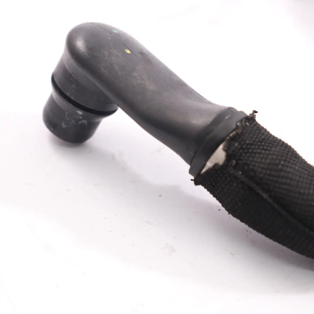 Tuyau d'eau Mercedes W207 W212 OM642 Conduite refroidissement pour à propos du numéro de pièce A2128300095 Tuyau d'eau Mercedes W207 W212 OM642 Conduite refroidissement - SKU A2128300095 - Numéro de pièce A2128300095