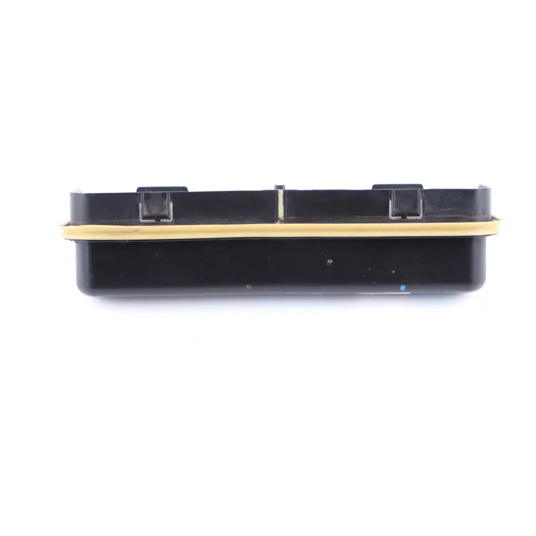 Mercedes S212 Posteriore Ventilazione Bocchetta Aria Sinistra - SKU A2128300142 - Numero di parte A2128300142