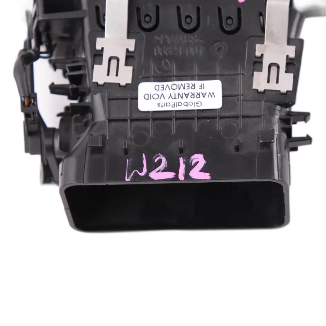 Bocchetta d'aria Mercedes W212 Griglia Pannello Rivestimento Cruscotto Sinistro per con numero di parte A2128300154 Bocchetta d'aria Mercedes W212 Griglia Pannello Rivestimento Cruscotto Sinistro - SKU A2128300154 - Numero di parte A2128300154