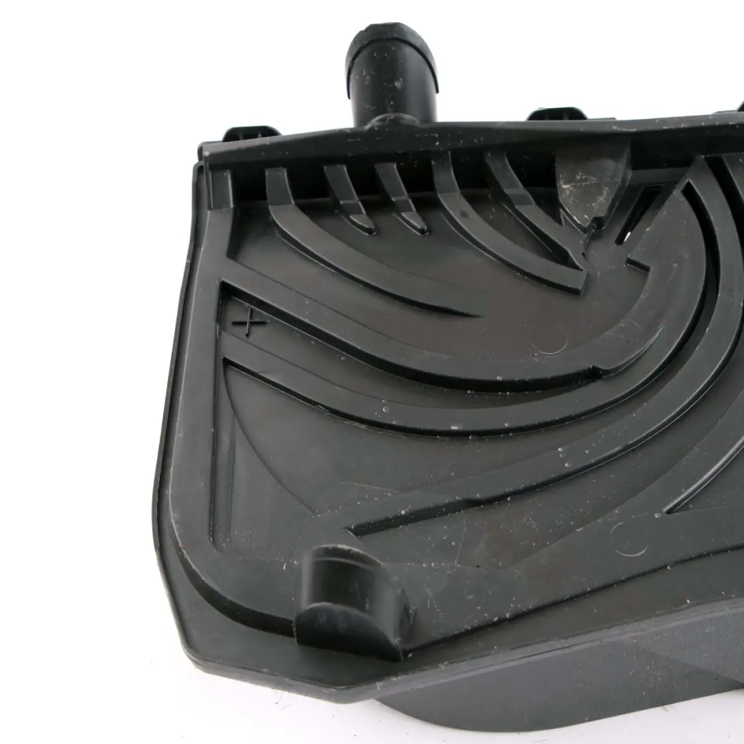 Filtre À Air D'admission Canal De Tuyau Flexible pour Mercedes W212 à propos du numéro de pièce A2128300203 Mercedes W212 Filtre À Air D'admission Canal De Tuyau Flexible - SKU A2128300203 - Numéro de pièce A2128300203