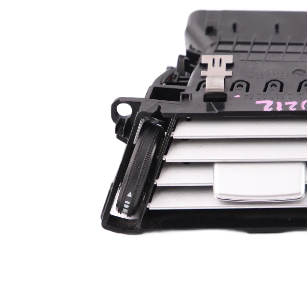 Grille d'aeration Mercedes W212 Grille d'habillage Tableau Bord pour à propos du numéro de pièce A2128300254 Grille d'aeration Mercedes W212 Grille d'habillage Tableau Bord - SKU A2128300254 - Numéro de pièce A2128300254