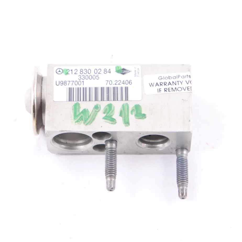 Klimaanlage Expansionsventil Klimaventil für Mercedes W212 mit Teilenummer A2128300284 Mercedes W212 Klimaanlage Expansionsventil Klimaventil - SKU A2128300284 - Teilenummer A2128300284