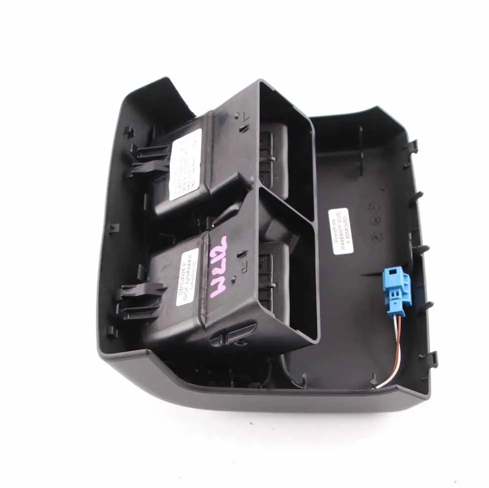 Console Centrale Bocchetta Aria Posteriore Griglia per Mercedes W212 con numero di parte A2128300454 Mercedes W212 Console Centrale Bocchetta Aria Posteriore Griglia - SKU A2128300454 - Numero di parte A2128300454