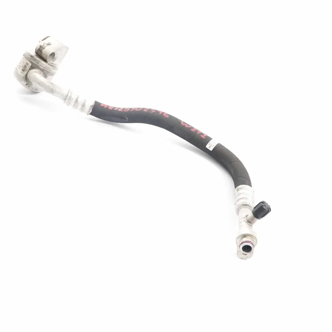Tuyau du Condensateur de Climatisation pour Mercedes W212 à propos du numéro de pièce A2128302516 Mercedes W212 Tuyau du Condensateur de Climatisation - SKU A2128302516 - Numéro de pièce A2128302516