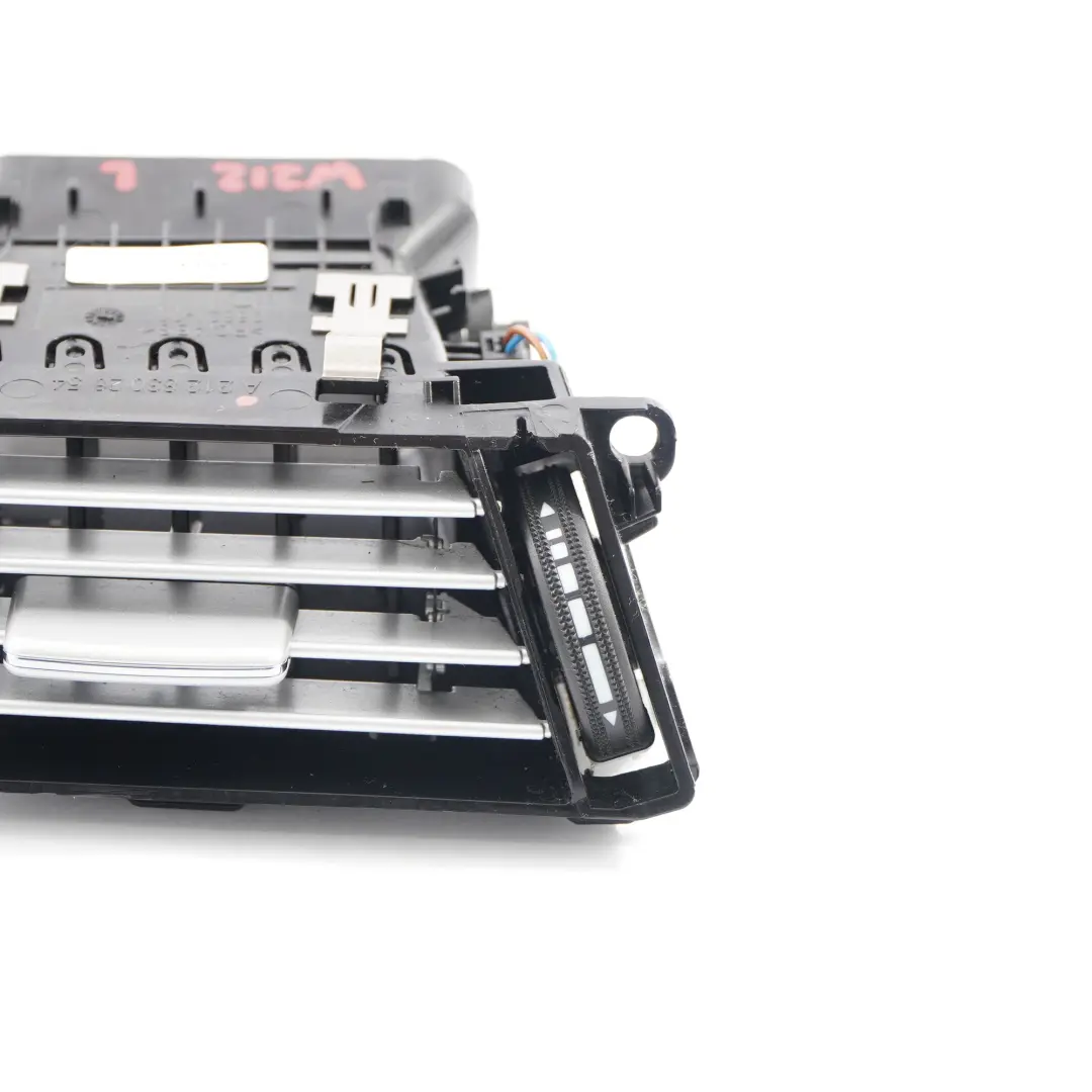 Bocchetta d'Aria Griglia Pannello Rivestimento Cruscotto Sinistro per Mercedes W212 con numero di parte A2128302654 Mercedes W212 Bocchetta d'Aria Griglia Pannello Rivestimento Cruscotto Sinistro - SKU A2128302654 - Numero di parte A2128302654