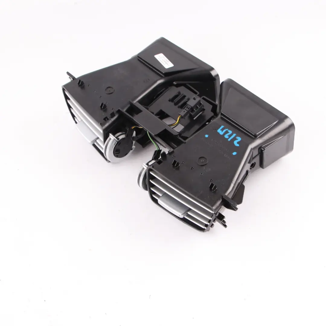 Luftauslass Mercedes W212 Center Dash Dashboard Panel Kühlergrill für mit Teilenummer A2128303154 Luftauslass Mercedes W212 Center Dash Dashboard Panel Kühlergrill - SKU A2128303154 - Teilenummer A2128303154