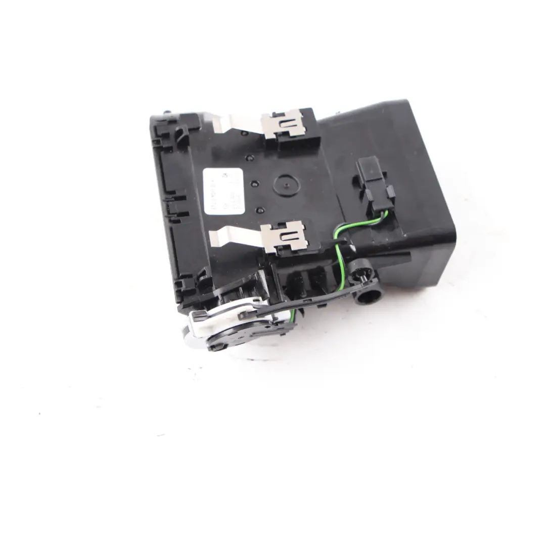 Salpicadero Rejilla Ventilación Derecha Trim Boquilla para Mercedes W212 con número de pieza A2128303454 Mercedes W212 Salpicadero Rejilla Ventilación Derecha Trim Boquilla - SKU A2128303454-1 - Número de pieza A2128303454