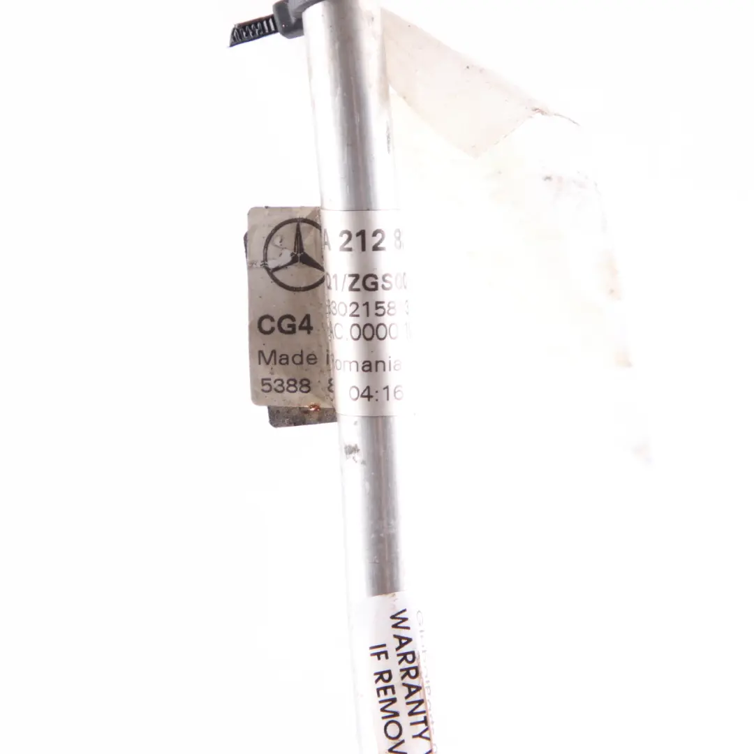 Conditioning Pipe Mercedes W212 W218 Refrigerant Hose Line A/C to Air with Part number A2128305100 Air Conditioning Pipe Mercedes W212 W218 Refrigerant Hose Line A/C - SKU A2128305100 - Part number A2128305100