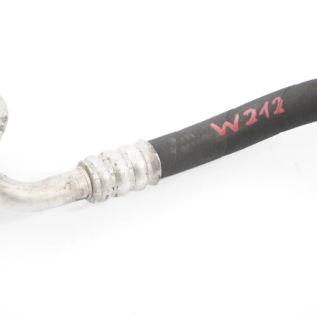 Conditionnement d'air Conduite conditionné pour Mercedes W212 à propos du numéro de pièce A2128305415 Mercedes W212 Conditionnement d'air Conduite conditionné - SKU A2128305415 - Numéro de pièce A2128305415