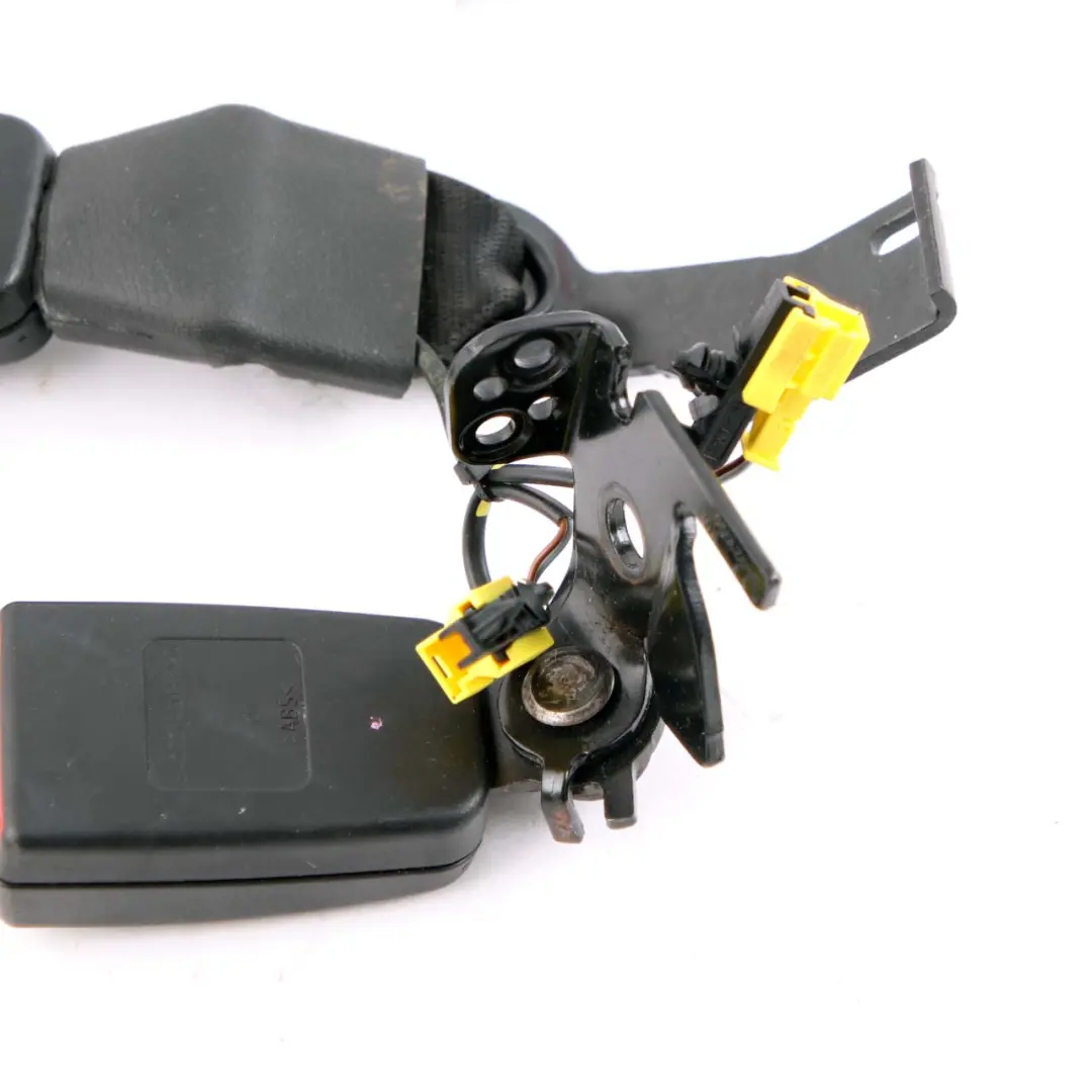  Boucle de Siege Mercedes W212 Tendeur Ceinture Arriere Centre Droit - SKU A2128600469 - Numéro de pièce A2128600469
